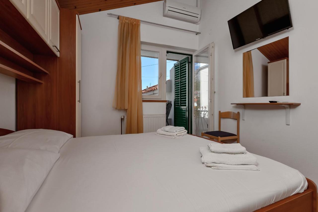 מאקרסקה Apartments Carmen מראה חיצוני תמונה