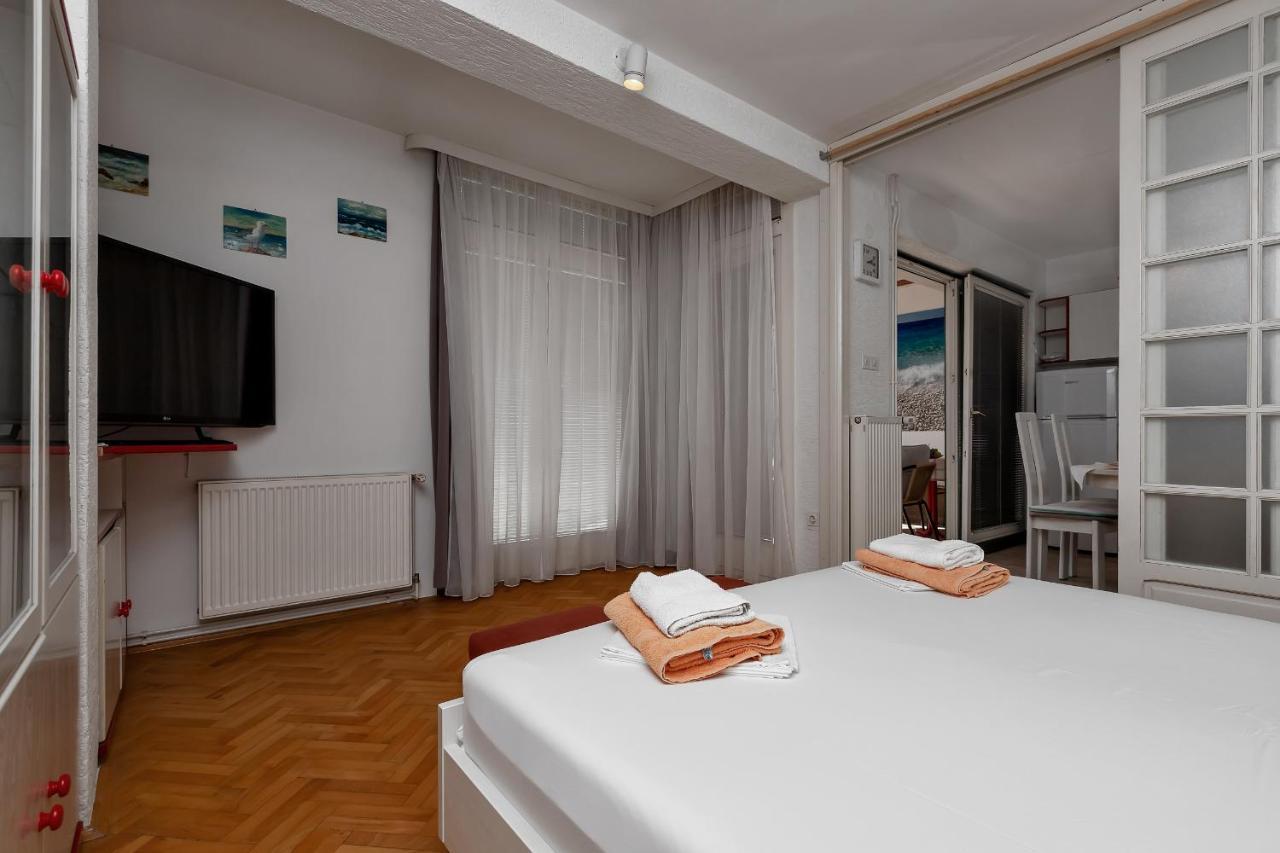 מאקרסקה Apartments Carmen מראה חיצוני תמונה
